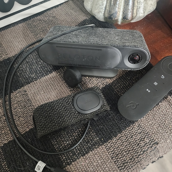 Peloton Guide and Heart Rate Monitor - Picture 2 of 2